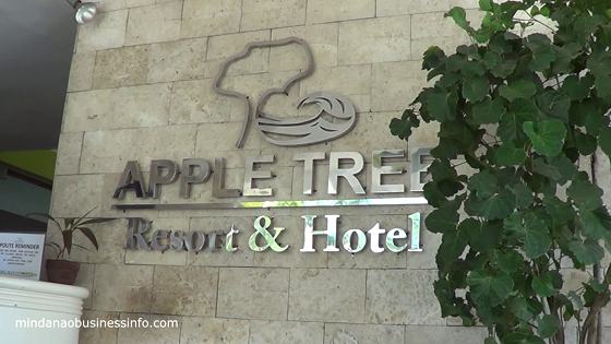Apple Tree Resort entrance